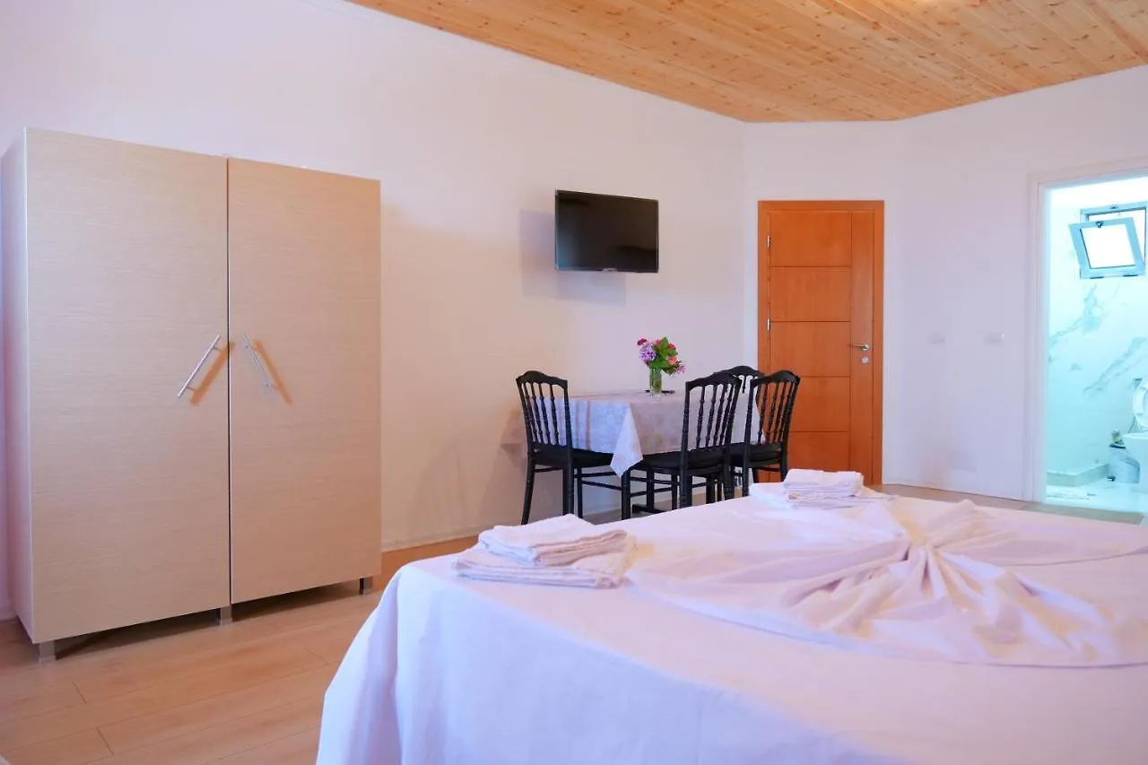 Guest house Guesthouse Panorama Nivice Sarande Albania